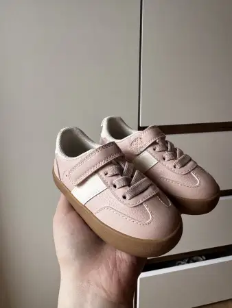 НОВЫЕ кроссовки H&M