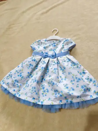 Платье новое 74см