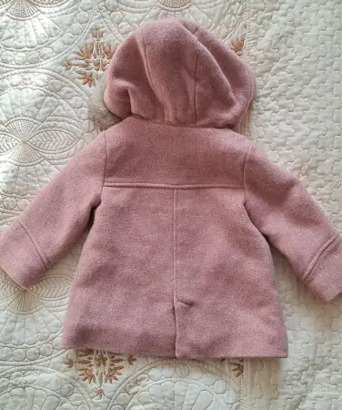 Пальто для девочки Zara 86 см