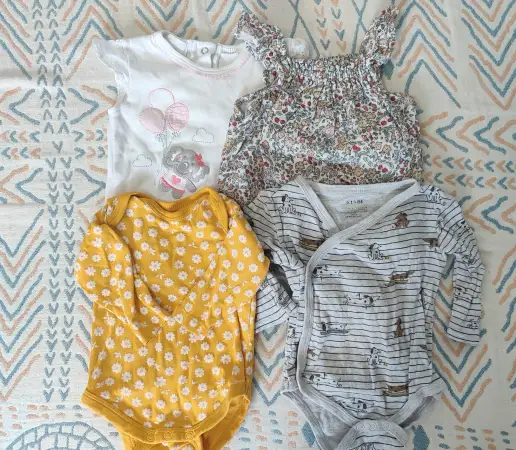 Лот бодиков 56 см для новорожденного