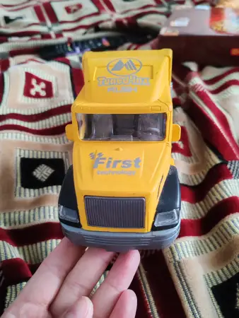 Машинка с прицепом