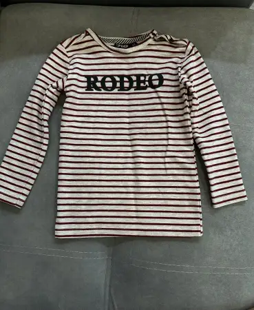 Курточка для девочки