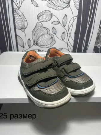 Лот обуви (24-25)