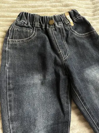 Детские джинсы