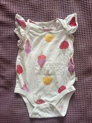 Бодик Baby Gap 12-18 месяцев