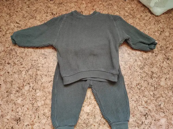 Костюм zara (80размер)