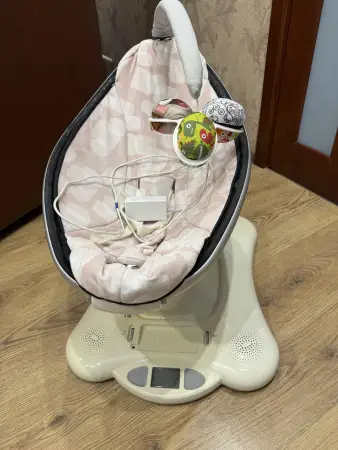 Электрокачеля 4moms