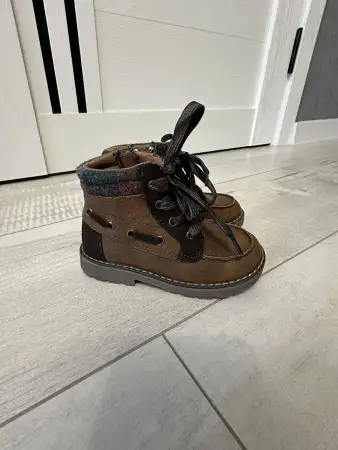 Демисезонные ботиночки для мальчика