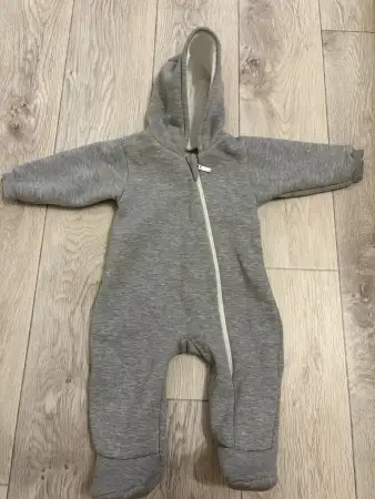 Комбинезон на тонком флисе