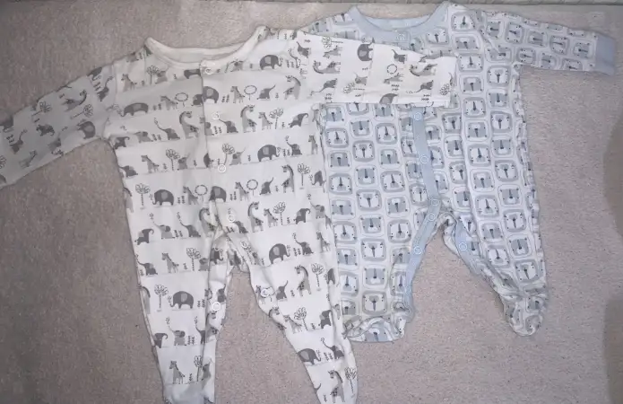 Лот комбинезонов для новорождённого