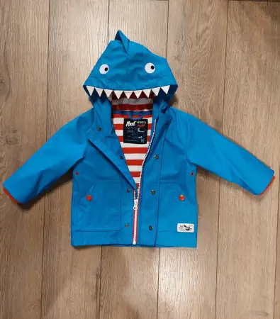 Куртка-дождевик