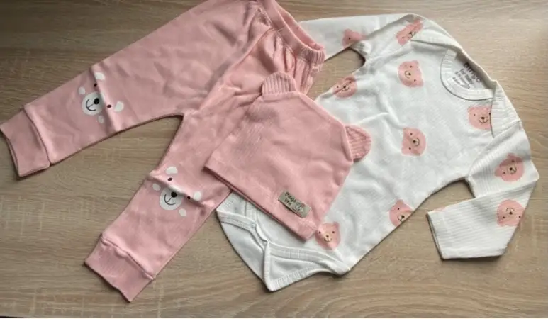 Костюм тройка 74р