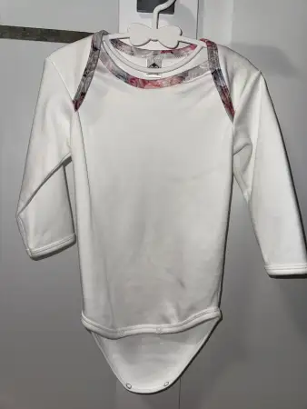 Комплект боди + штанишки + шапочка