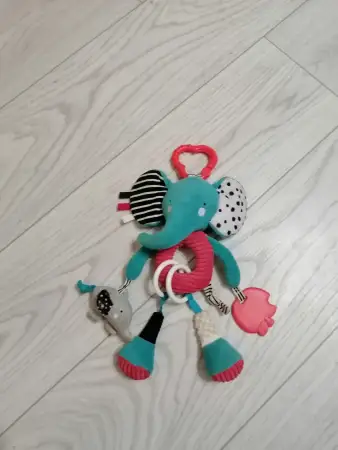 Развивашки и игрушки