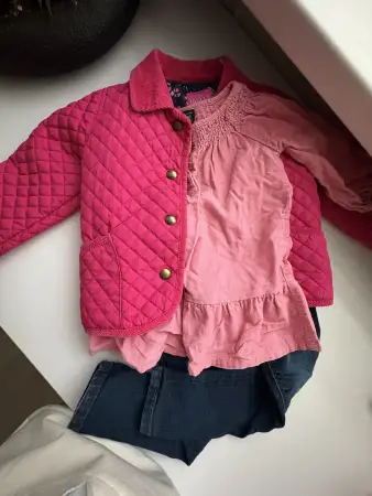 Куртка-ветровка