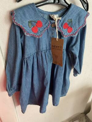 Платье фирмы NEXT