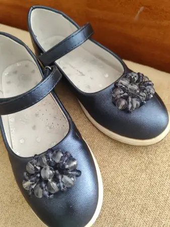 Красивые туфли на девочку