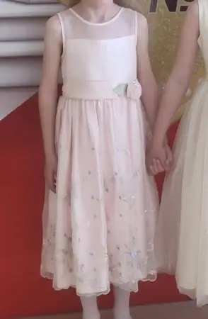 Нарядное платье для девочки