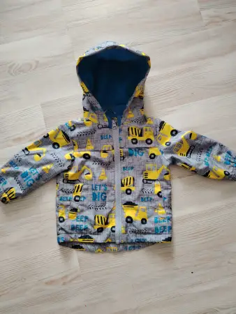 Курточки на 1- 1,5 года