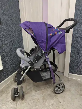 прогулочная коляска