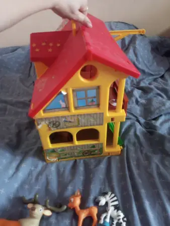 Ферма дом с животными