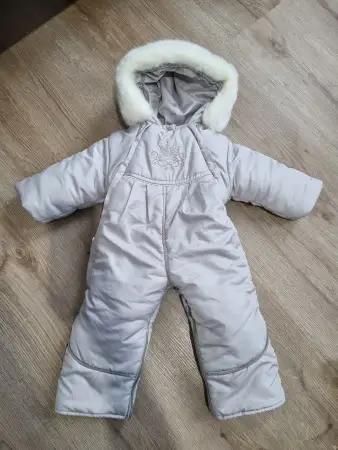 Комбинезон зимний 62-74 см +пинетки в подарок