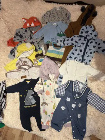 Лот комбинезонов на рост 68