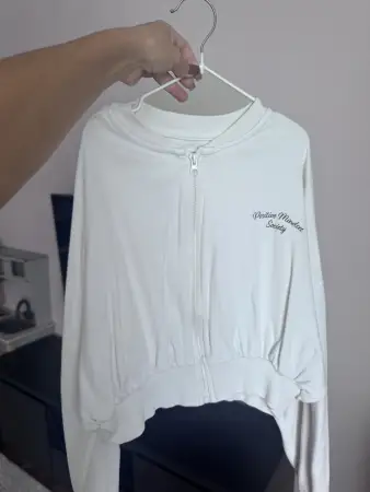 Кофта для девочки 140-146 рост