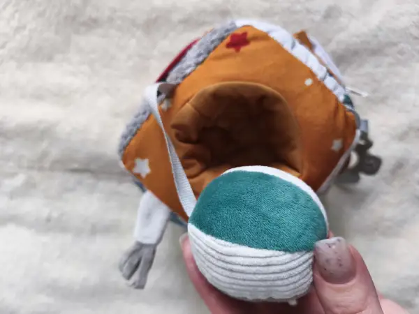 Мягкий бизикубик