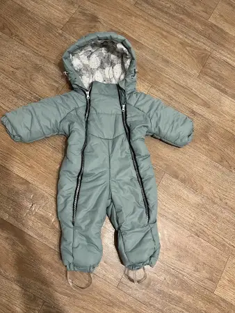 Теплый зимний комбинезон размер 74-80