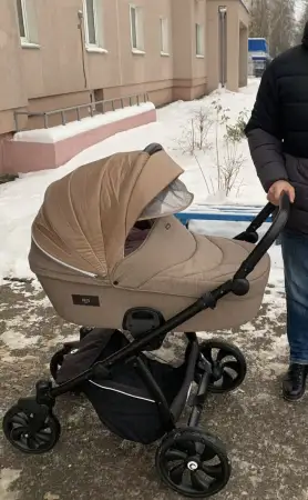 Коляска 3 в 1 , отличное состояние