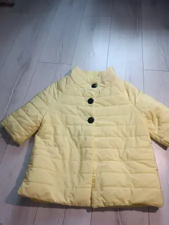 Куртка на рост 128-134