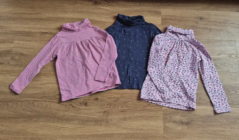 Лот для девочки на рост 104-110