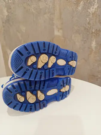 Ботинки зимние 24 размер