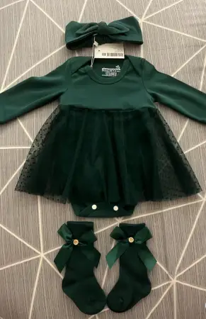 Набор нарядный размер 68, состояние 10/10