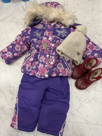 Зимний комплект ( куртка, штаны +шапка и уги )