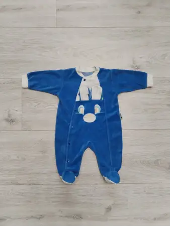 Комбинезон велюровый на кнопках, 62 размер.