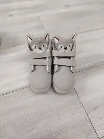 Ботинки демисезонные