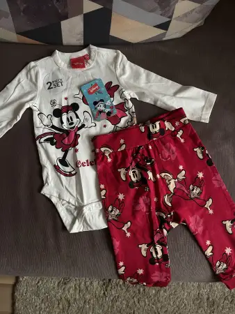 Костюм и колготы