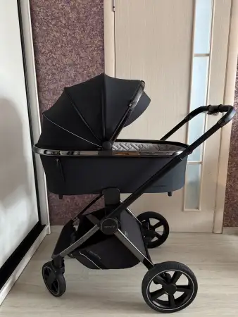 Коляска Carrello Ultimo 2 в 1
