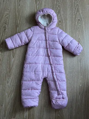 Осенне/весенний комбинезон для девочки 6-9 месяцев ,74-80