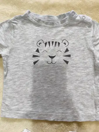 Маечки Sinsay 68см