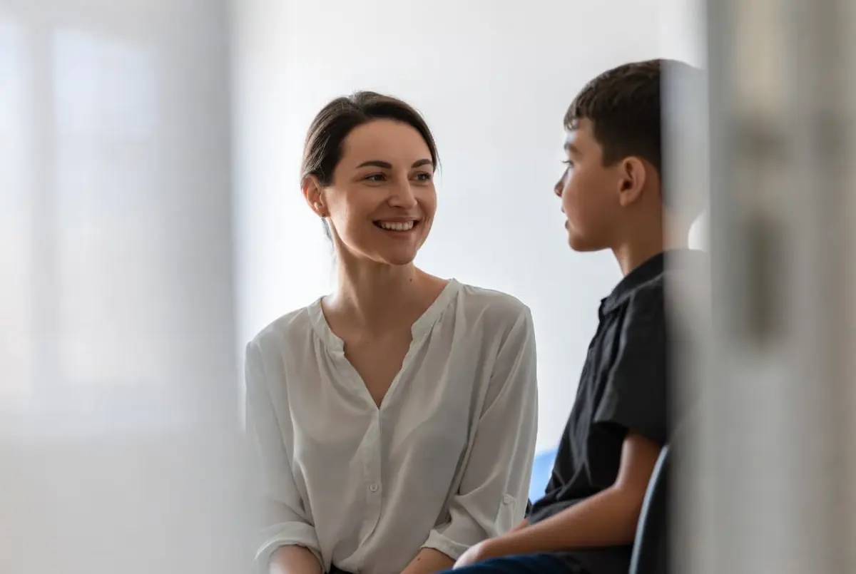 Кто такой детский психолог и когда он действительно нужен ребёнку и родителям